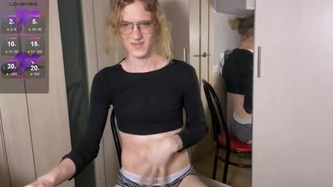 Alex online show from February 9, 7:27 pm