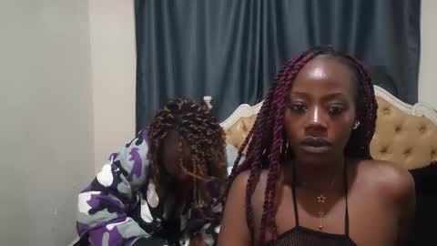 averygoodbadgirl online show from May 30, 5:22 pm