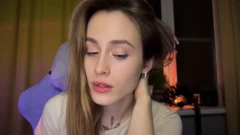 Aviva online show from December 9, 9:48 pm