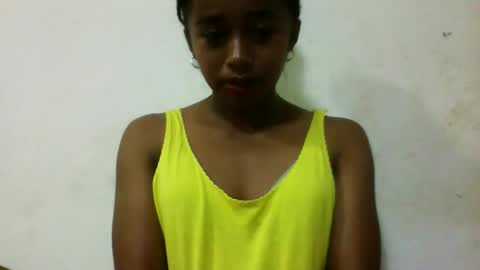 Snapshot of avontsoaldy chatting on October 8, 12:11 pm avontsoaldy online show from October 8, 12:11 pm
