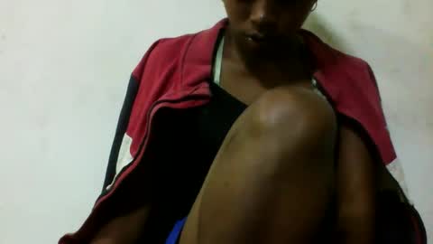 Snapshot of avontsoaldy chatting on October 2, 10:47 am avontsoaldy online show from October 2, 10:47 am