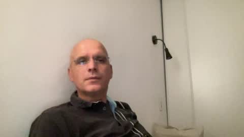 awakendreamcple online show from August 2, 10:22 pm