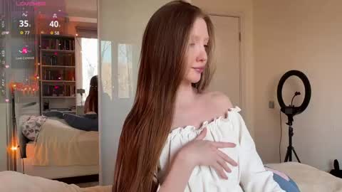 Aurora online show from April 15, 12:41 pm