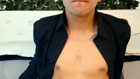 Snapshot of axel_draven chatting on September 29, 11:31 am axel_draven online show from September 29, 11:31 am