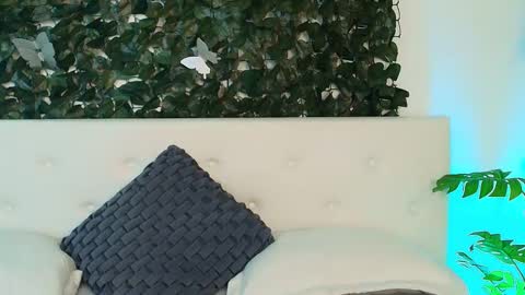 Snapshot of axel_draven chatting on September 19, 11:36 am axel_draven online show from September 19, 11:36 am
