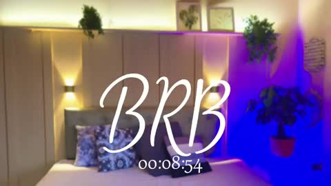 Axel  online show from April 18, 7:07 pm