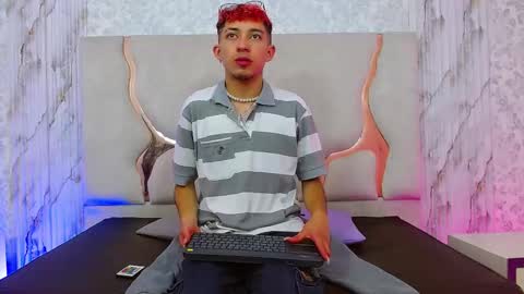 AXEL  online show from February 2, 12:56 pm