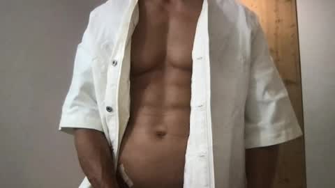 Axel online show from July 29, 7:03 pm