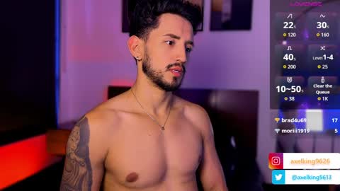 Axel King online show from April 2, 10:06 pm