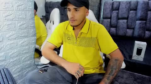 Axell Cross2 online show from February 24, 8:36 pm