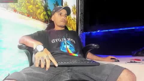 Axell Cross2 online show from March 16, 12:09 pm