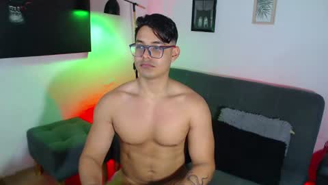axell online show from June 23, 1:17 pm