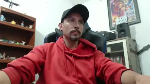 Axel Rose online show from February 13, 11:30 pm