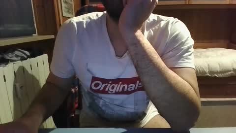 Axel online show from December 28, 4:30 pm