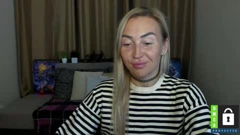 Jully online show from September 20, 5:49 pm