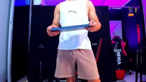 Ayden Miller online show from November 3, 12:11 am