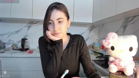 Ayesha online show from February 6, 11:02 am