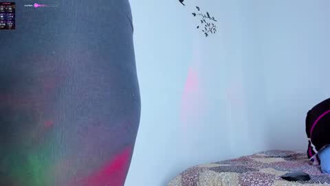 Snapshot of ayheleen_sexygirl3 chatting on October 13, 7:05 pm Mariana online show from October 13, 7:05 pm
