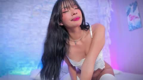 Ayla online show from February 25, 6:06 am