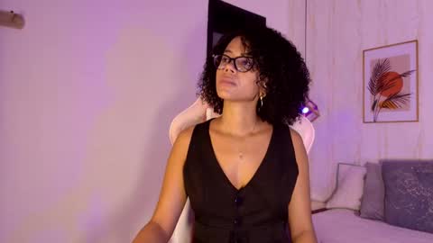 Snapshot of ayleen_dunkann chatting on September 21, 1:04 pm Ayleen online show from September 21, 1:04 pm