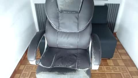 Aylen  online show from March 2, 12:20 am