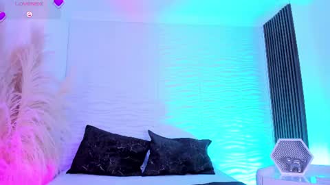 aylinlove_ online show from June 20, 12:11 pm