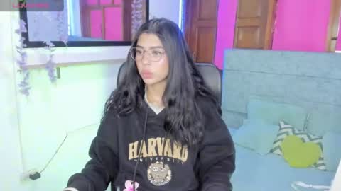 Aysha online show from May 21, 3:35 am