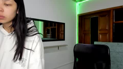 aysha_winxx online show from January 14, 3:14 am