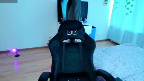 Azaliya online show from March 18, 8:53 am