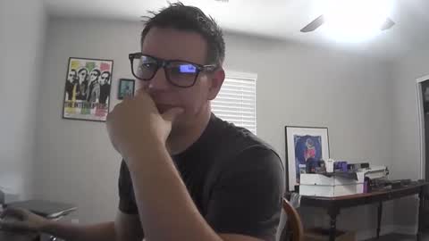Snapshot of azsurfer39 chatting on October 15, 5:14 pm azsurfer39 online show from October 15, 5:14 pm