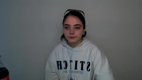 azumi_chan_ online show from November 1, 8:57 am