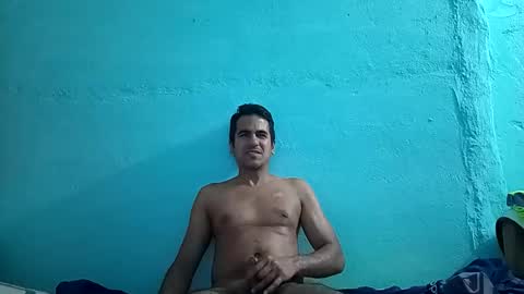 B3B3LATINO online show from March 12, 5:55 am