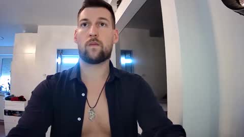 b_marco_ online show from March 1, 3:27 pm