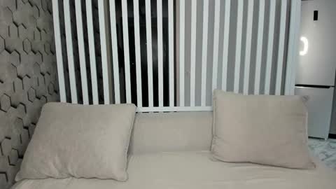 Monica online show from March 22, 4:05 am