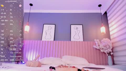 Snapshot of babe_sophiee chatting on October 8, 3:34 am babe_sophiee online show from October 8, 3:34 am