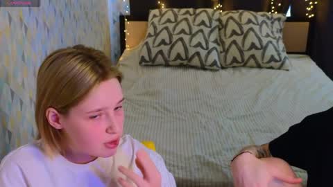 Sweety Eva online show from April 8, 11:02 am