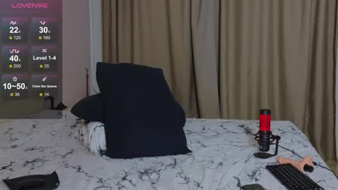 Snapshot of babespace chatting on February 10, 9:15 pm Lina online show from February 10, 9:15 pm