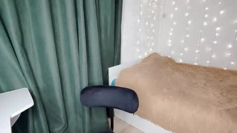 Alis online show from February 8, 7:28 pm