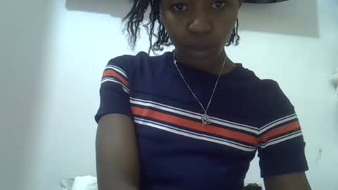 baby_facii online show from October 26, 11:22 am