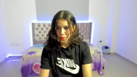 baby_glow01 online show from October 9, 2:00 pm