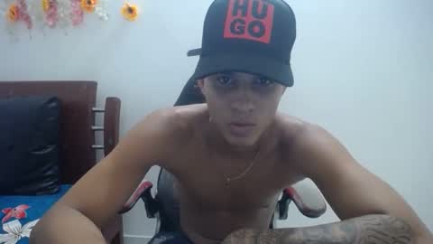 baby_hot_79 online show from October 31, 8:09 pm