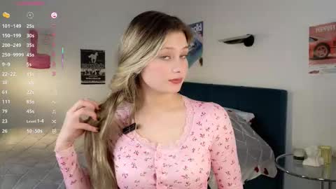 Ruth online show from November 30, 5:31 pm