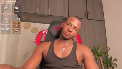 FOLLOW ME  online show from March 17, 3:44 am