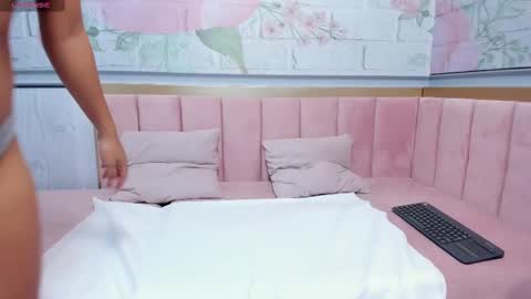 Karla  online show from March 3, 1:34 pm