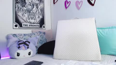 Snapshot of babycat4_ chatting on February 18, 3:53 am MARIA online show from February 18, 3:53 am