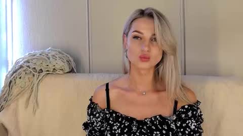 Kate online show from September 10, 3:13 pm