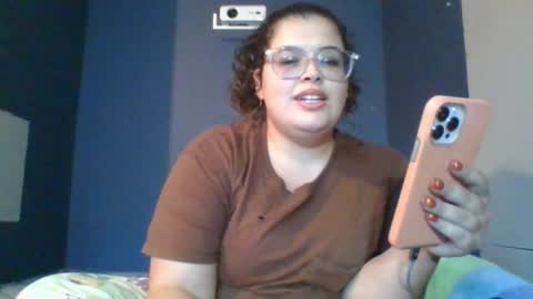 Your Highness Elle online show from October 28, 10:22 pm