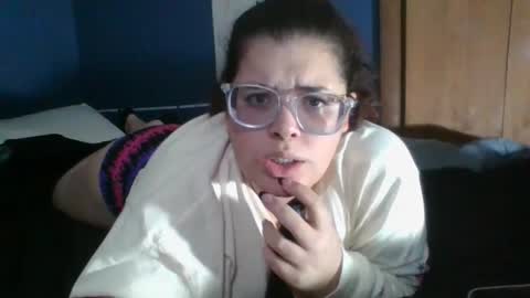 Your Highness Elle online show from December 5, 1:20 am