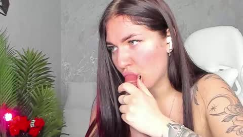 Sophia online show from October 12, 5:22 am