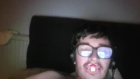 babyrandy1997 online show from October 3, 7:11 pm